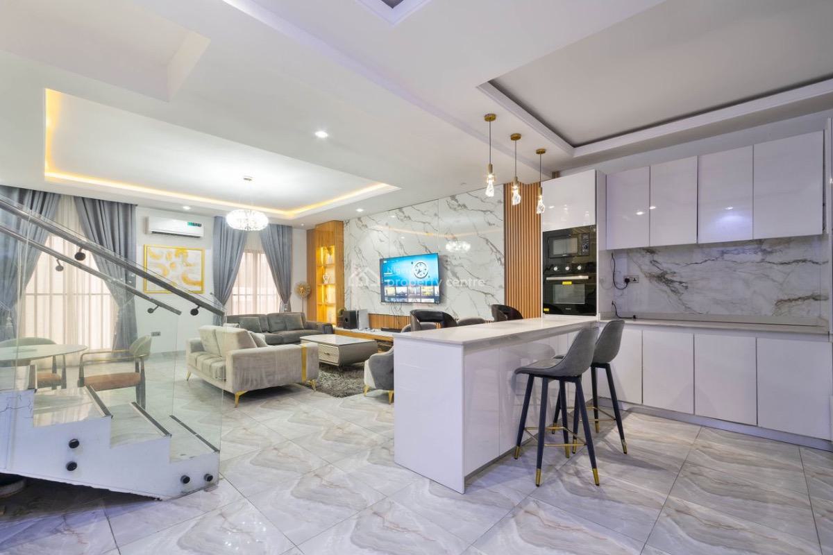 3 Bedroom Maisonette with Ps5 & Snooker, Lekki Phase 1, Lekki, Lagos, Flat / Apartment Short Let