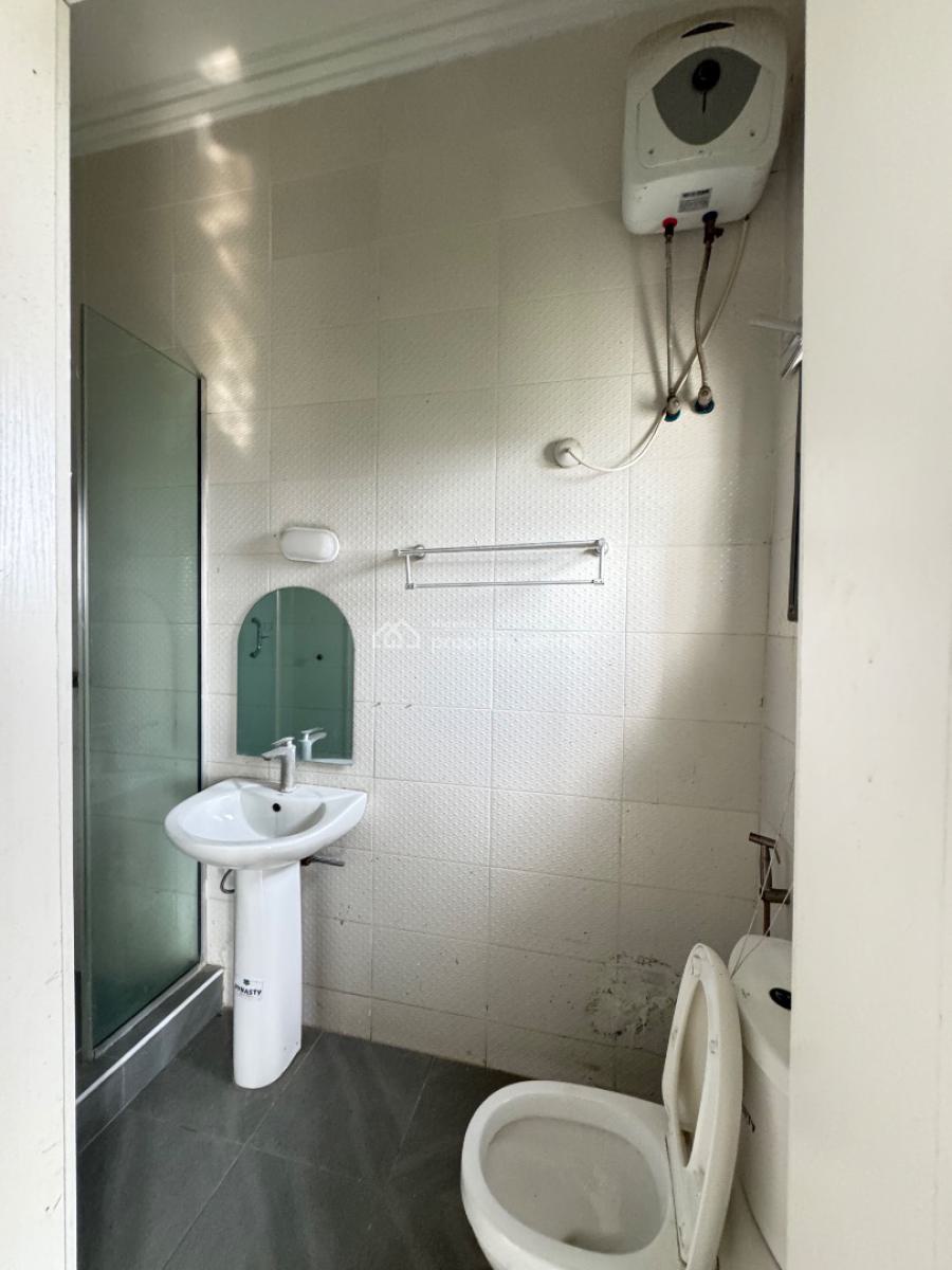 a Beautifully Finished, Luxury 2_ Bedroom Pent_floor_self Compound, Orchid Road Lekki, Lekki, Lagos, House for Rent