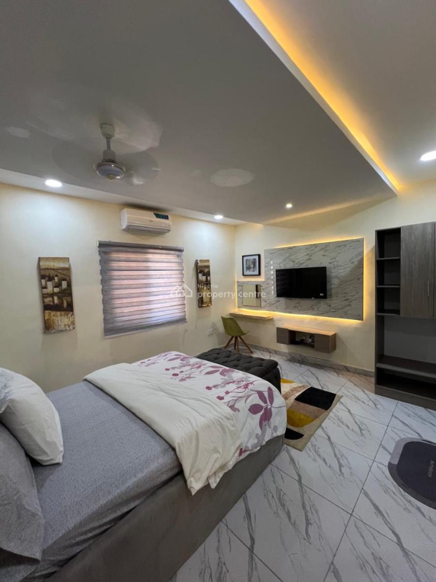 Luxury 2bedrooms Apartments with Great Amenities, Emina Crescent Off Toyin Allen Ikeja, Allen, Ikeja, Lagos, Flat / Apartment Short Let