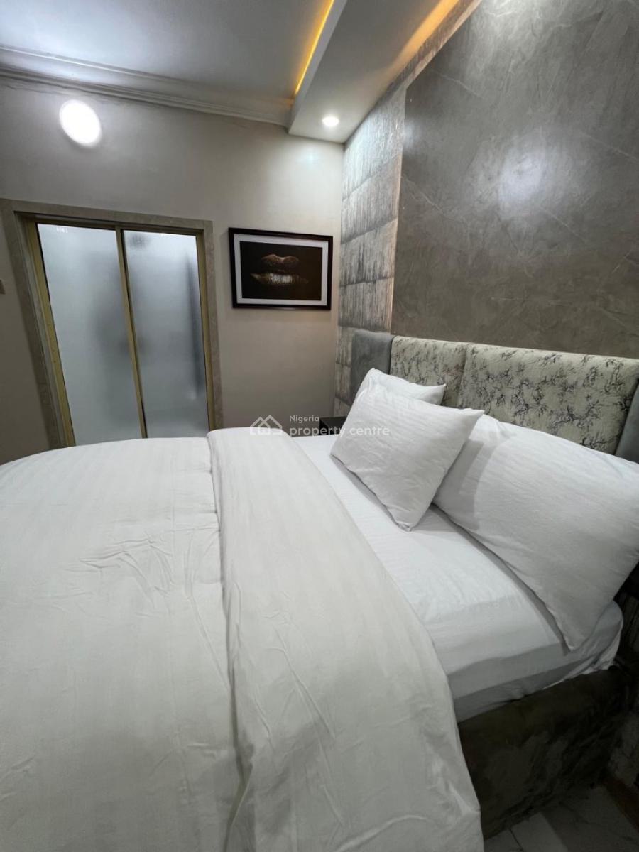 Luxury 3bedroom Apartment with Great Amenities, Emina Crescent Off Toyin Allen Ikeja, Allen, Ikeja, Lagos, Flat / Apartment Short Let