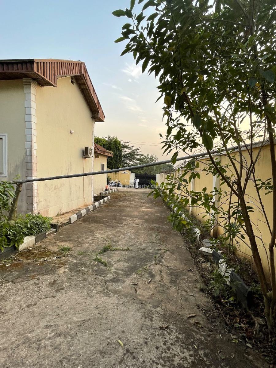 5 Bedroom on 1650 Sqm of Land, Alagbaka, Akure, Ondo, Commercial Property for Sale