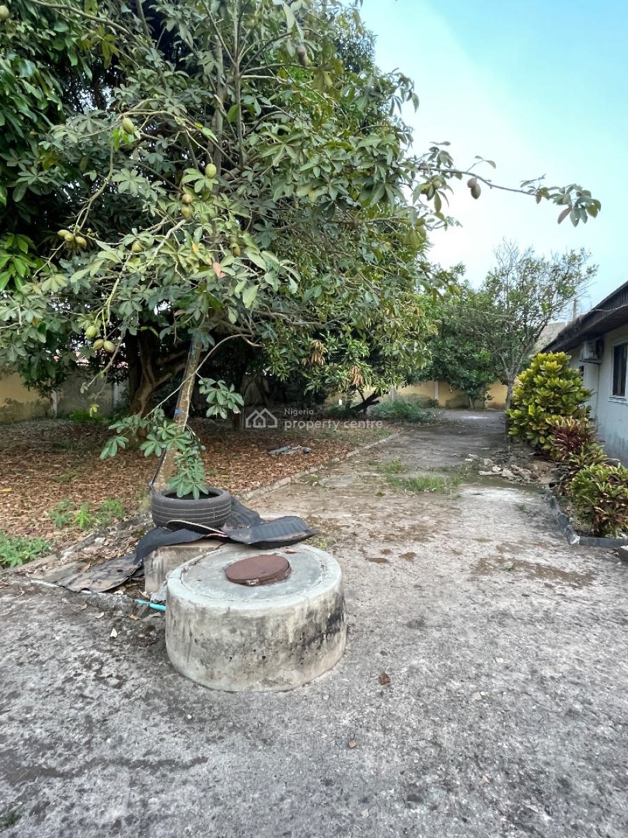 5 Bedroom on 1650 Sqm of Land, Alagbaka, Akure, Ondo, Commercial Property for Sale