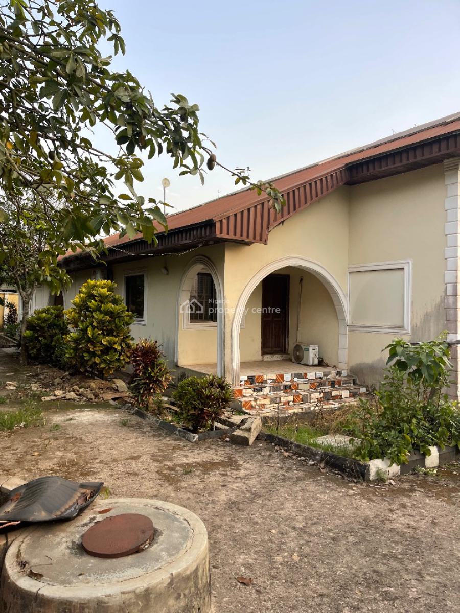 5 Bedroom on 1650 Sqm of Land, Alagbaka, Akure, Ondo, Commercial Property for Sale