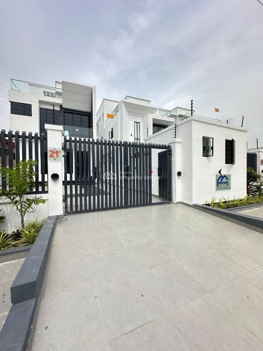 Elegantly Built 5 Bedroom Detached with Pool, Cinema, Gym and Rooftop, Lekki Phase 1, Lekki, Lagos, Detached Duplex for Sale