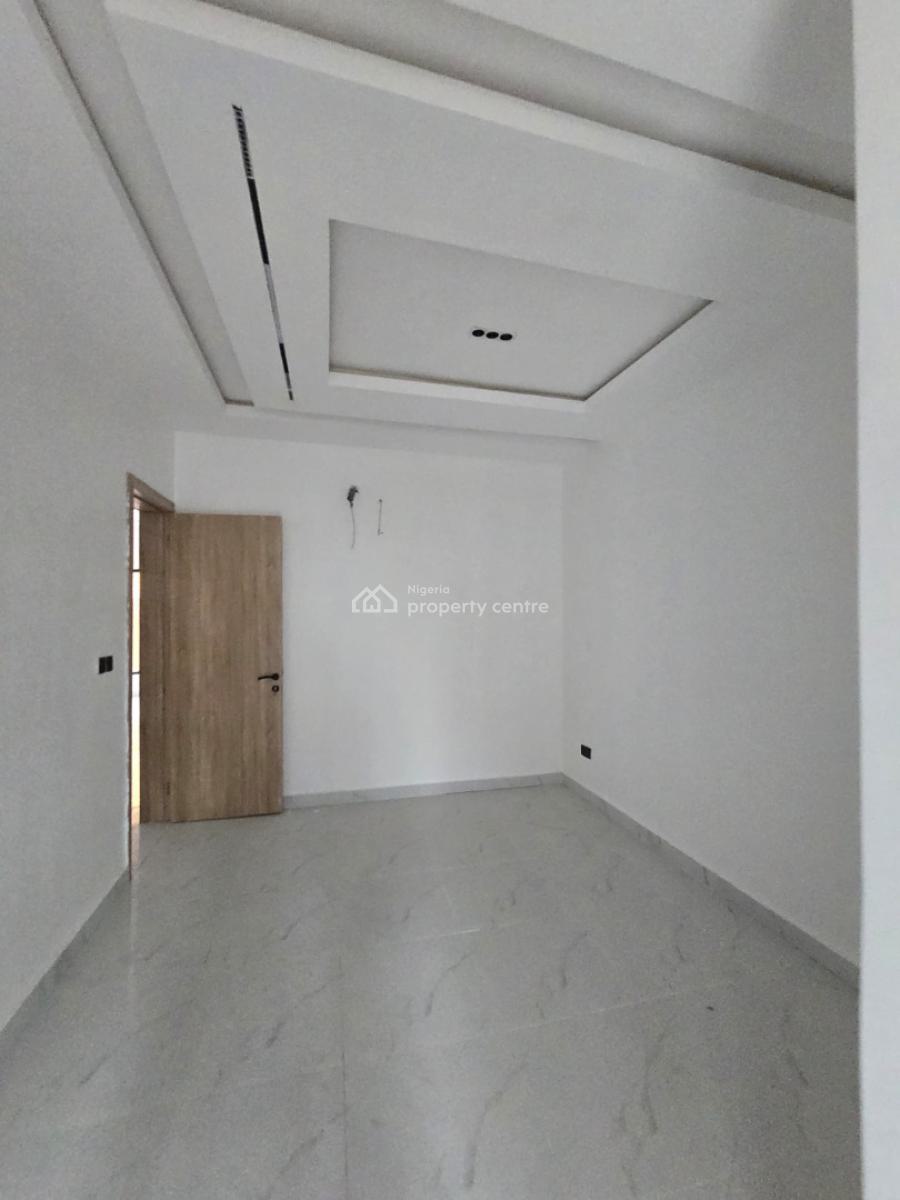 Exquisitely Modern Designed Serviced 4 Bedroom Terrace with a Room Bq, Lekki Phase 1, Lekki, Lagos, Terraced Duplex for Sale