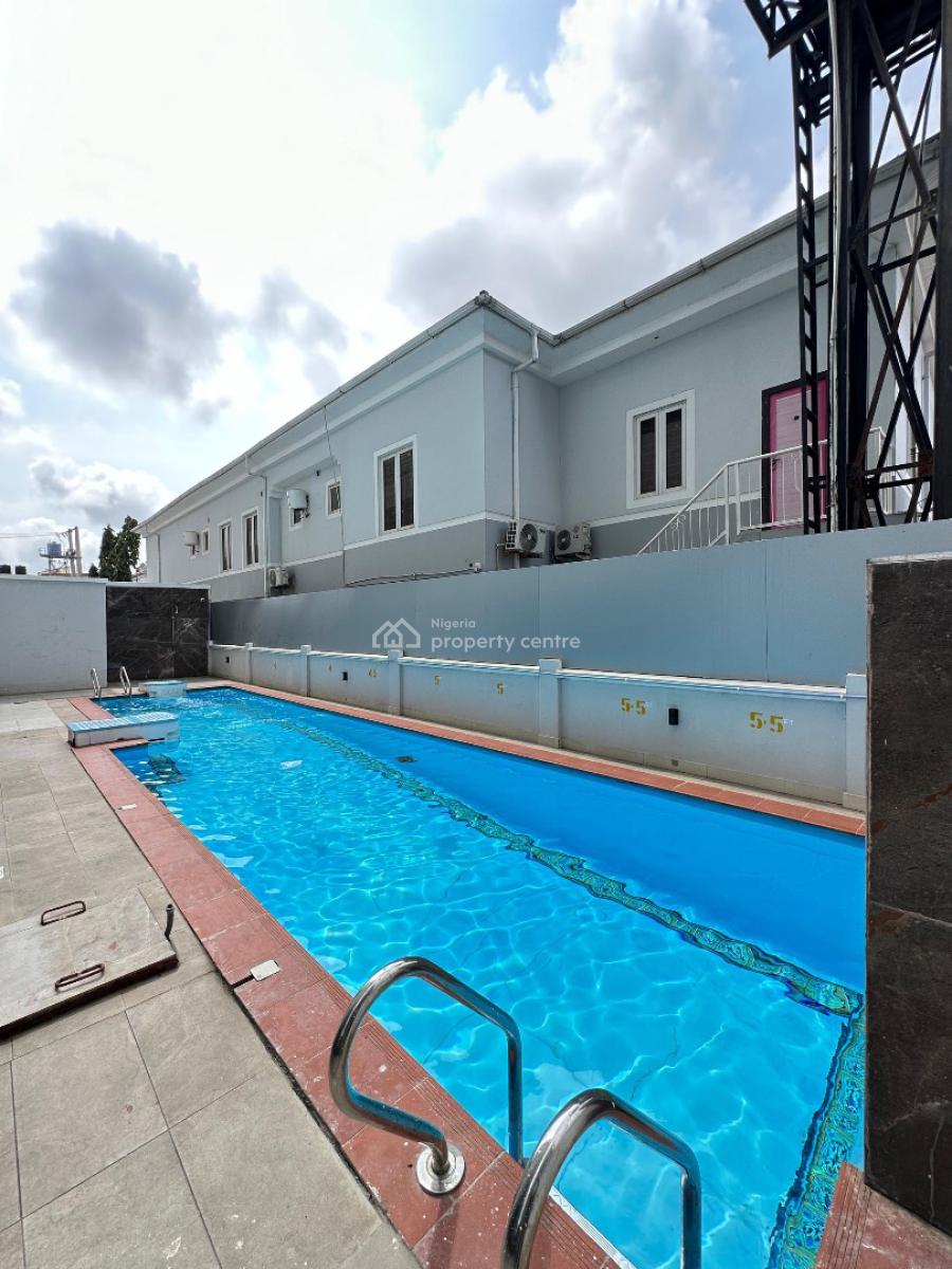 Magnificently Built 5 Bedroom Penthouse with Pool, Gym and Elevator, Penthouse with Pool, Gym and Elevator Suitable for Investment, Lekki Phase 1, Lekki, Lagos, Flat / Apartment for Sale