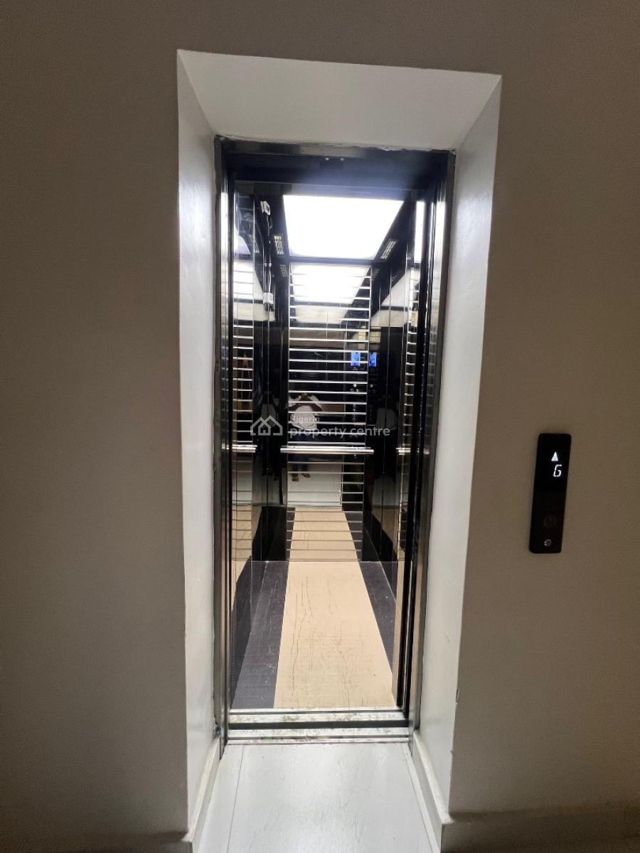 Elegantly Built 2 Bedroom Penthouse with M Pool, Gym and Elevator, Lekki Phase 1, Lekki, Lagos, Flat / Apartment for Sale