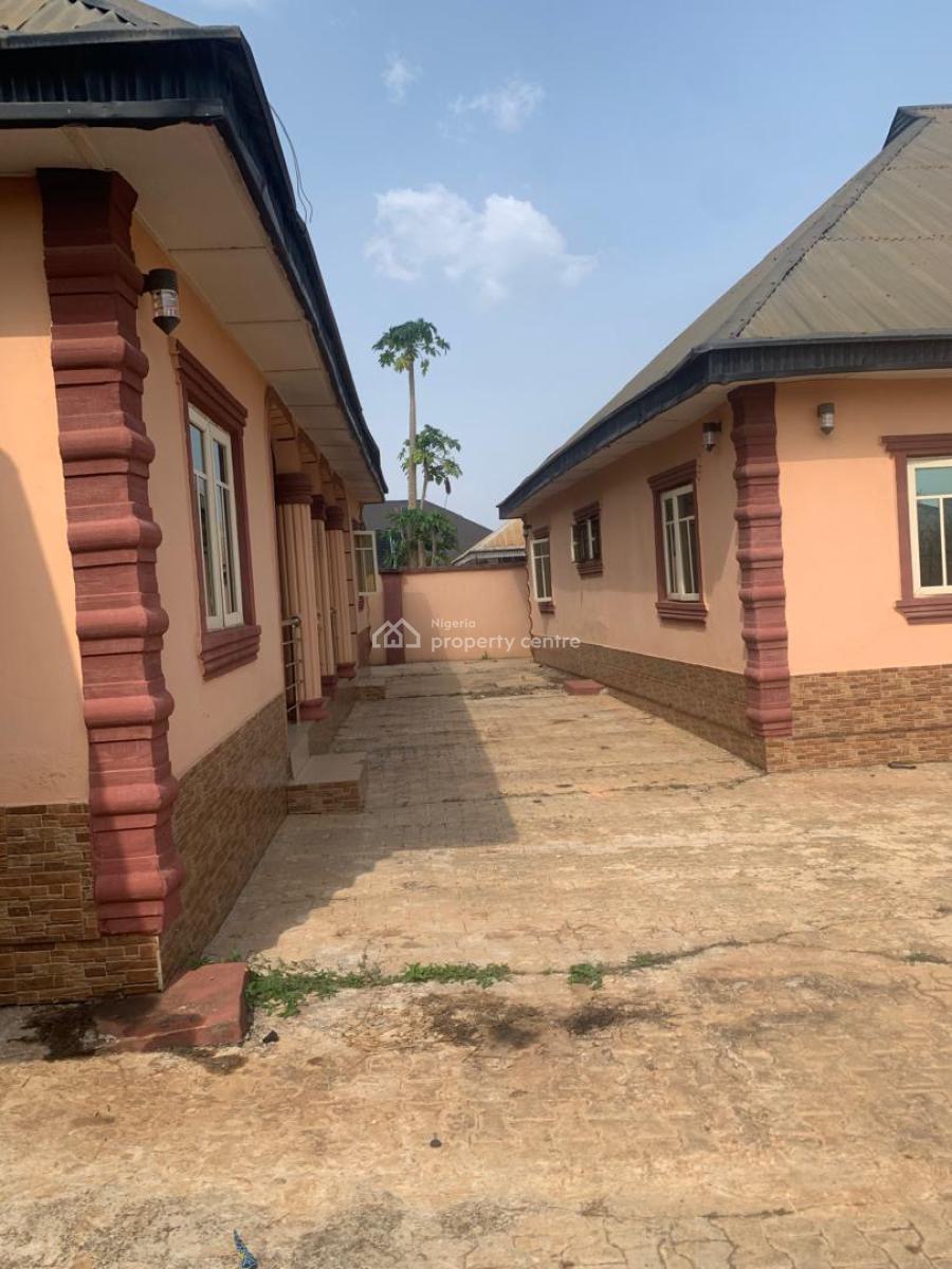 4 Units of 2 Bedroom , 2 Units of Selfcontain Room, Shagari Irese Road, Akure, Ondo, Block of Flats for Sale