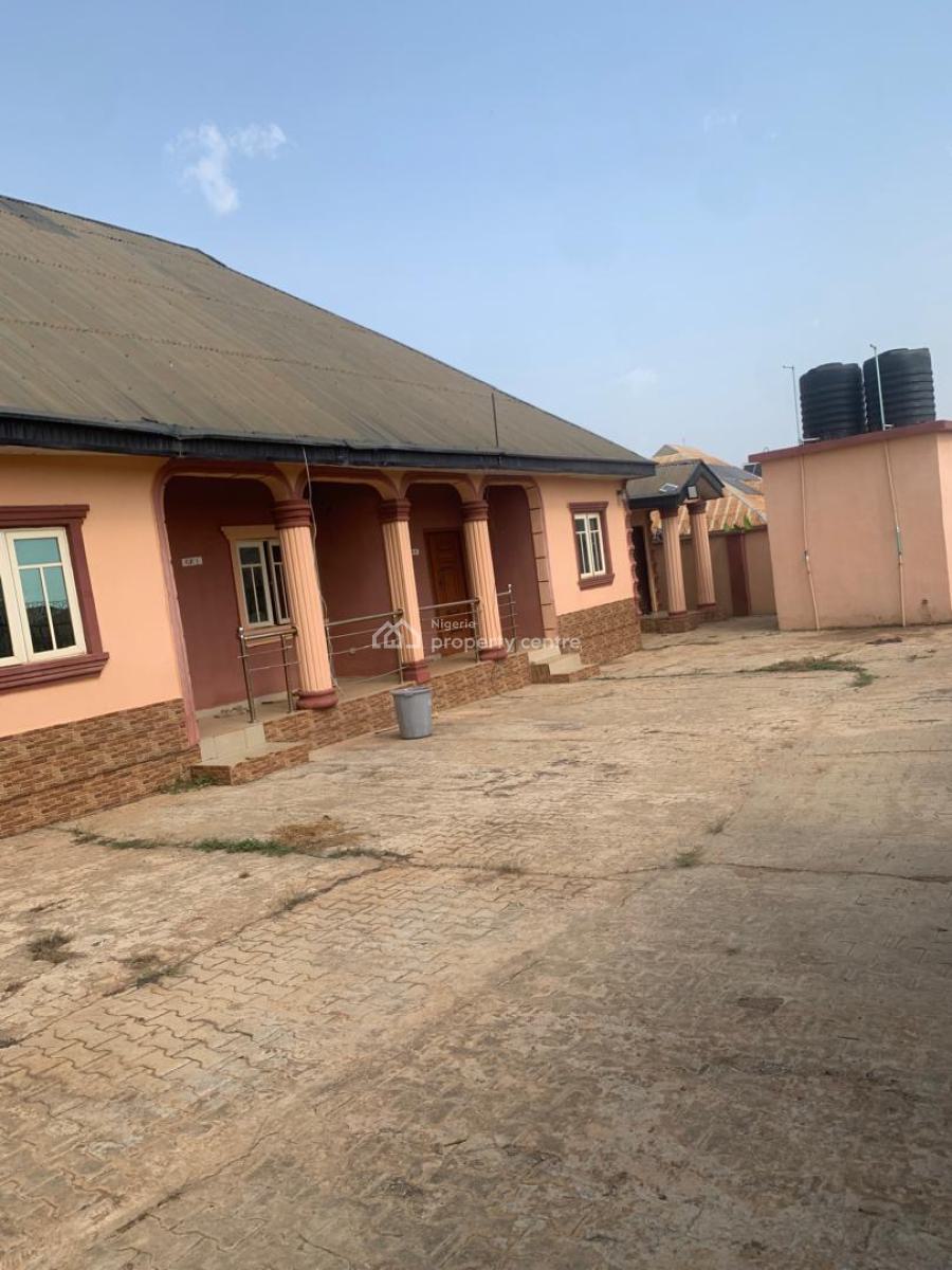 4 Units of 2 Bedroom , 2 Units of Selfcontain Room, Shagari Irese Road, Akure, Ondo, Block of Flats for Sale