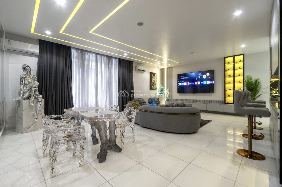 Private 3-bedroom Triplex, Gbangbala Road, Ikate, Lekki, Lagos, House Short Let