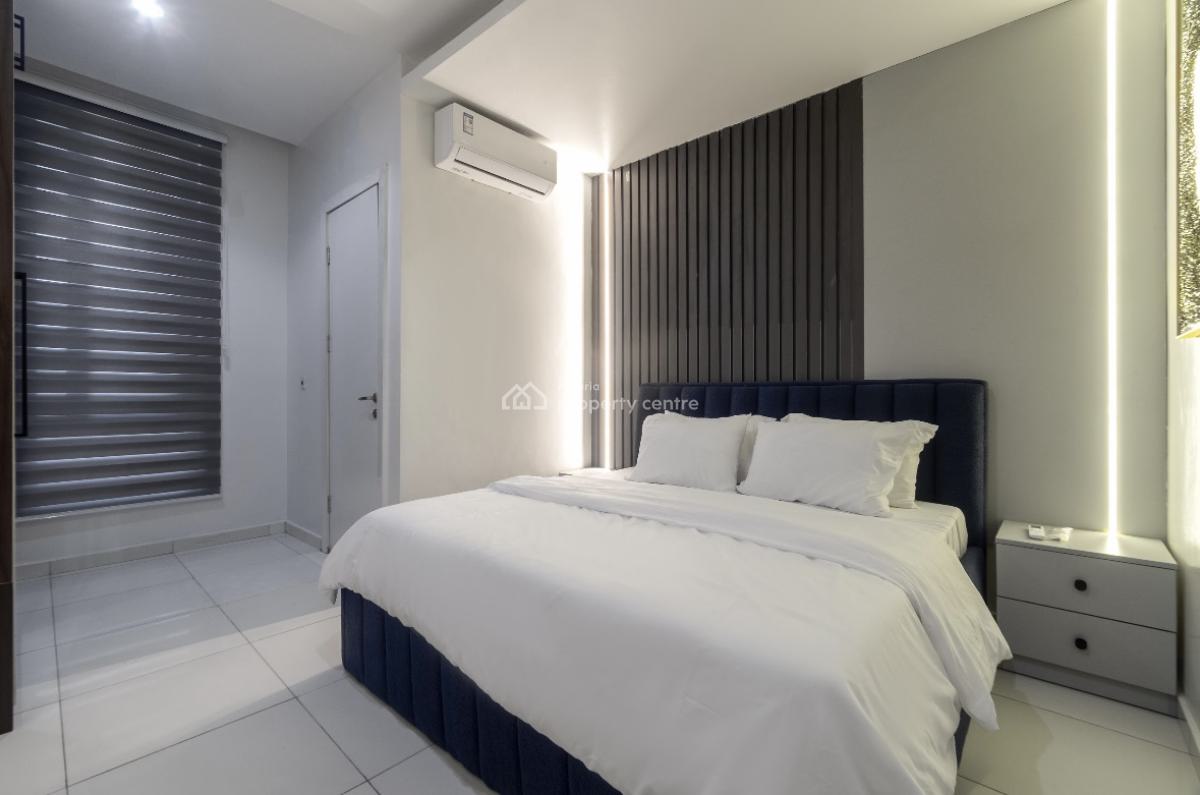 Private 3-bedroom Triplex, Gbangbala Road, Ikate, Lekki, Lagos, House Short Let