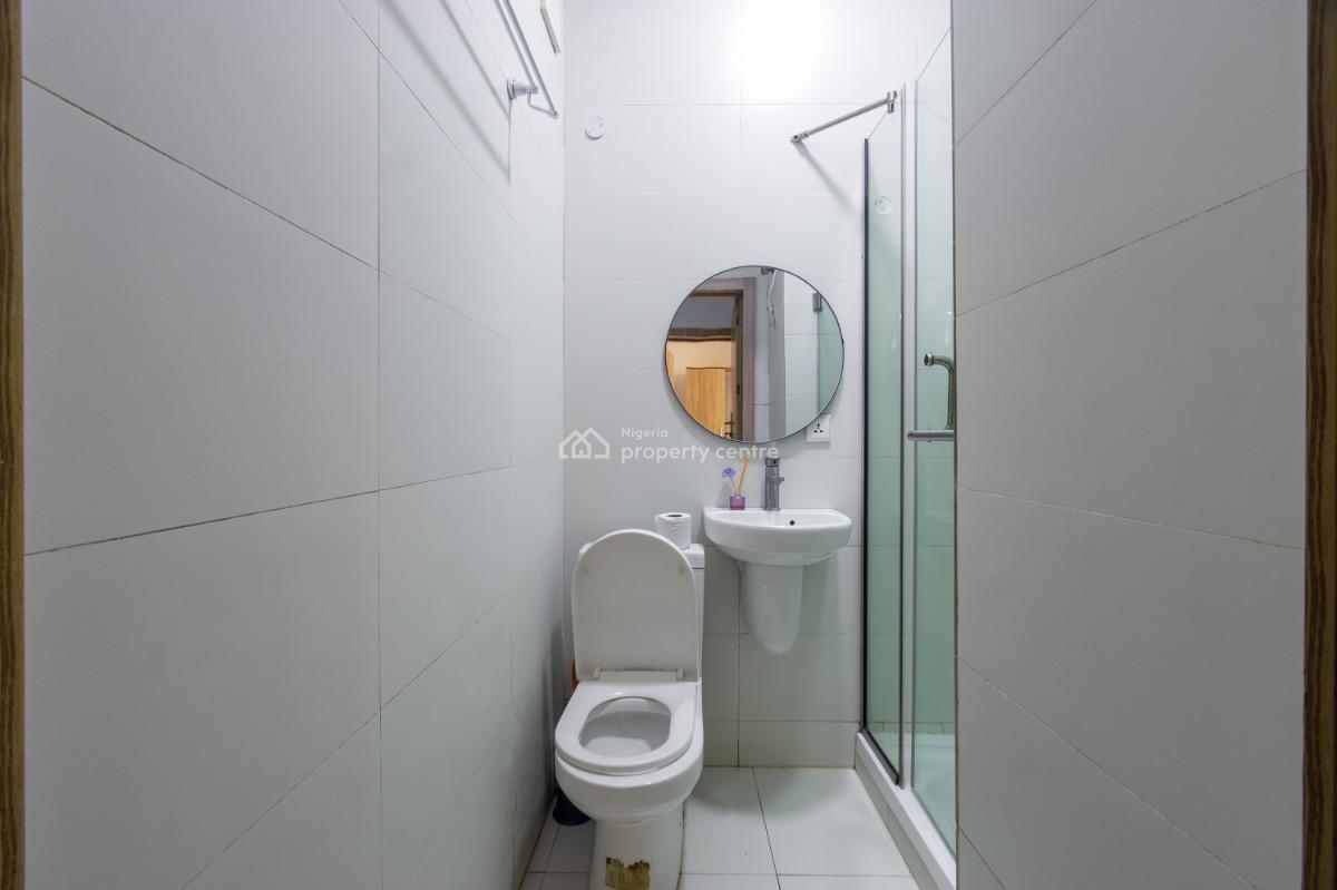 Luxury 1-bedroom with Private Cinema, Lekki, Lagos, Flat / Apartment Short Let