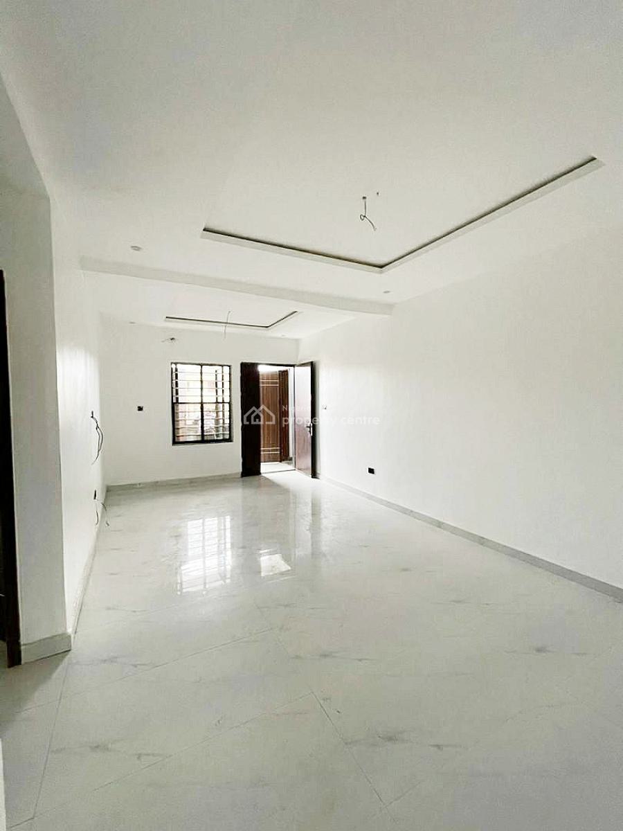 Spacious 2 Bedroom Apartment, Igbo Efon, Lekki, Lagos, Flat / Apartment for Rent