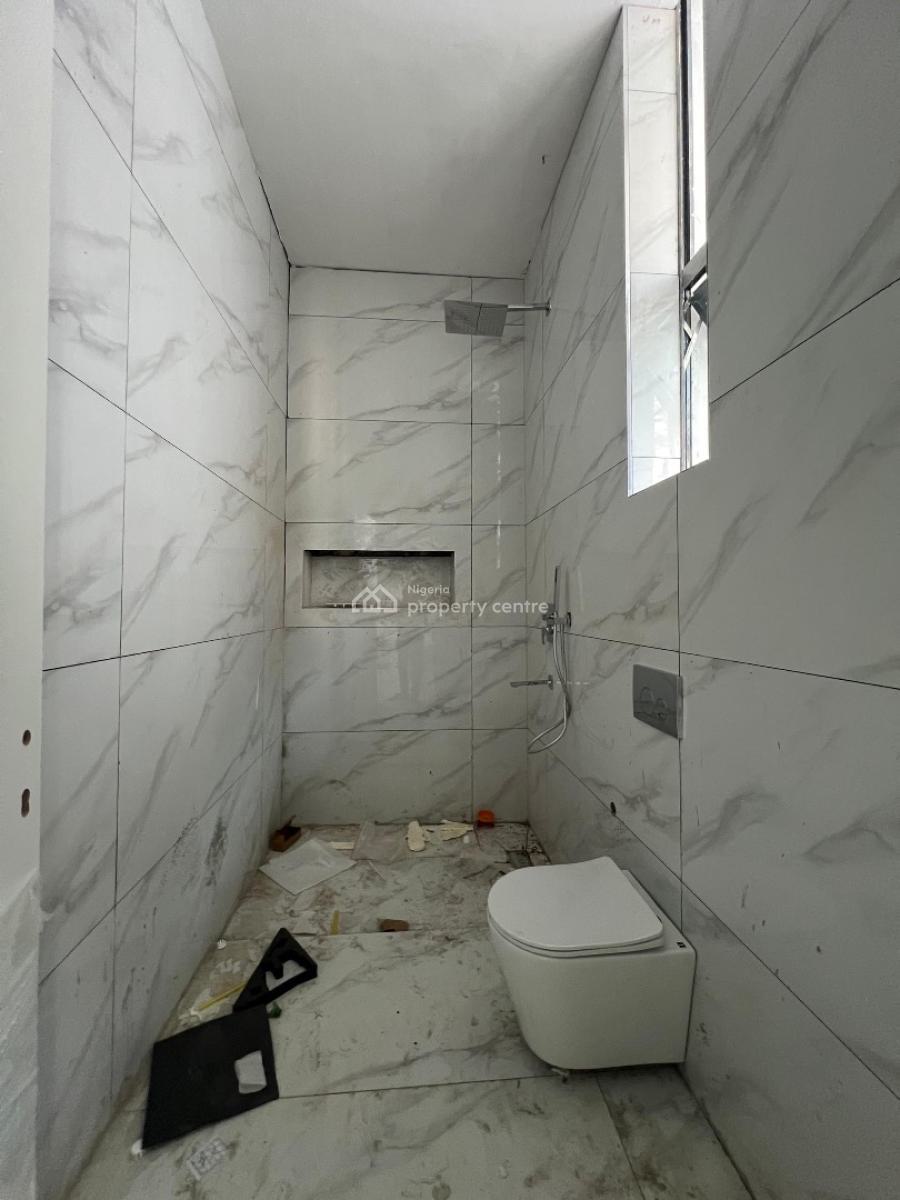 1 Bedroom Apartment, Lekki Phase 1, Lekki, Lagos, Flat / Apartment for Sale