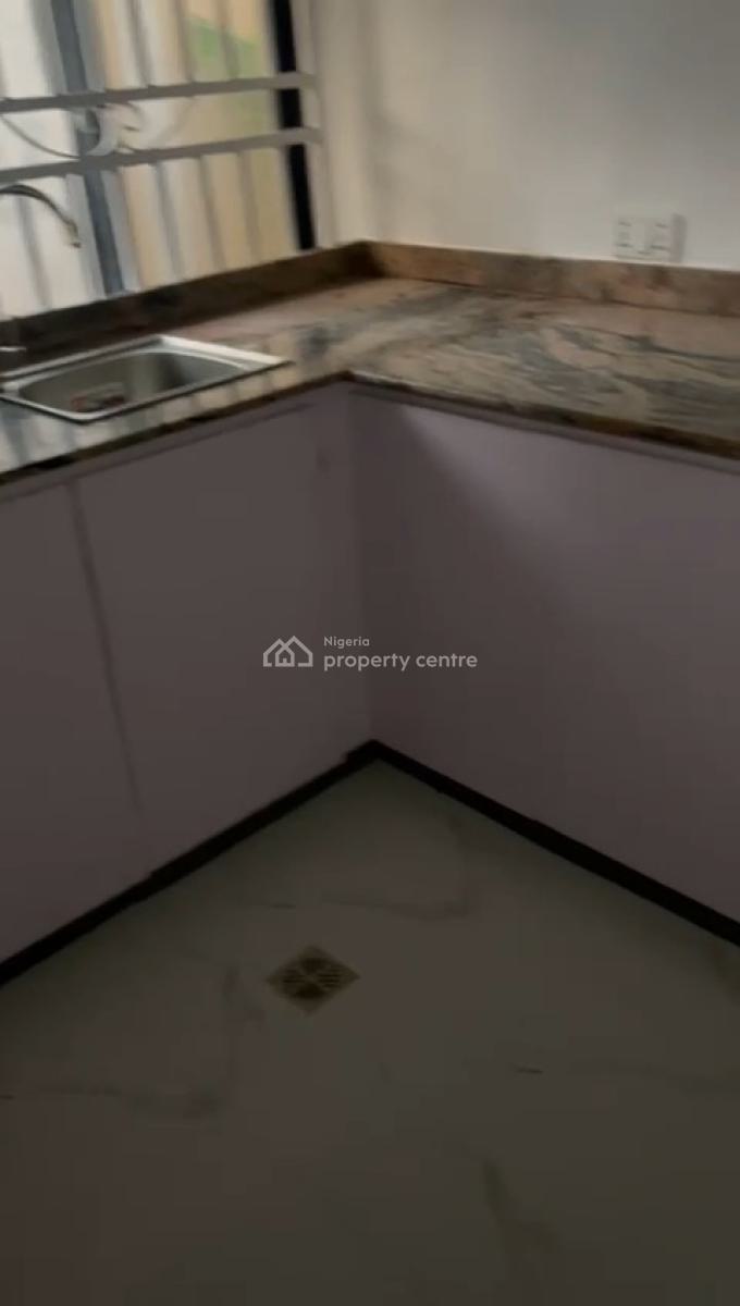 Self Serviced Commercial 2 Bedroom Bungalow with Spacious Parking, Hakeem Dickson Road Off Lekki Epe Expressway, Lekki Phase 1, Lekki, Lagos, Commercial Property for Rent