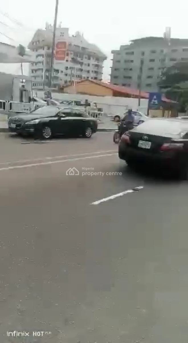 Fuel Station with Products High Demand, Falomo Ikoyi, Ikoyi, Lagos, Filling Station for Sale