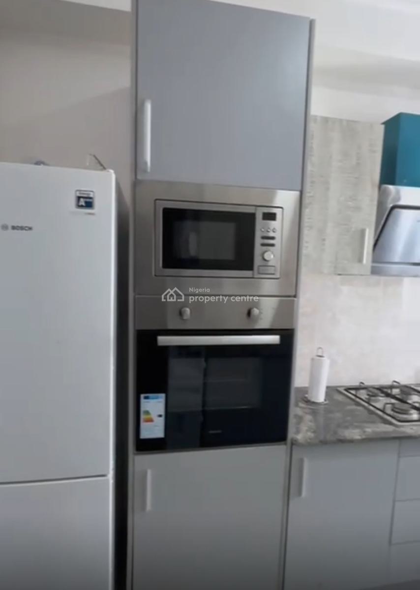 Exquisite 2 Bedroom Apartment, Oral Estate,abiola Apooyin Road Lekki, Ikota, Lekki, Lagos, Flat / Apartment Short Let