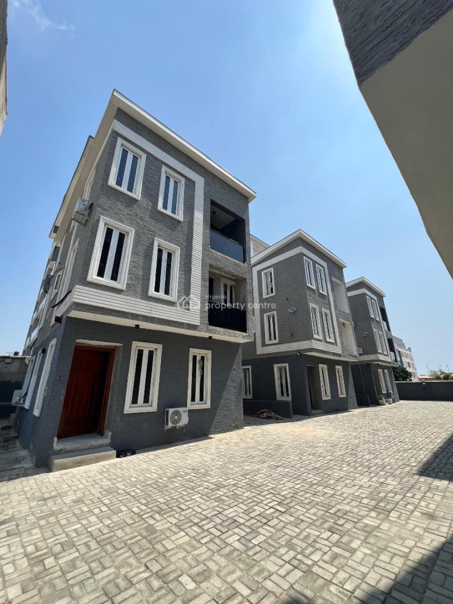 4 Bedroom Fully Detached Duplex + Detached Bq, Lekki Phase 1, Lekki, Lagos, Flat / Apartment for Sale