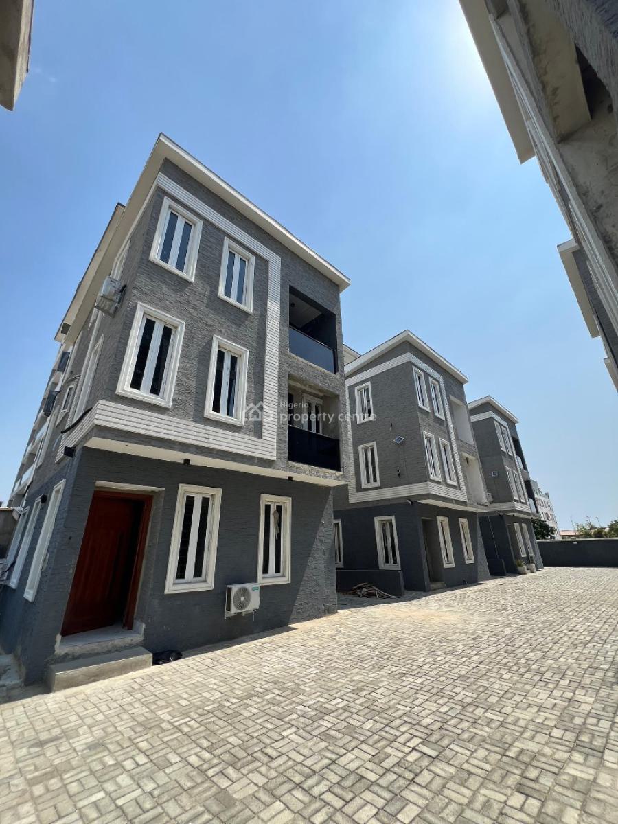 4 Bedroom Fully Detached Duplex + Detached Bq, Lekki Phase 1, Lekki, Lagos, Flat / Apartment for Sale