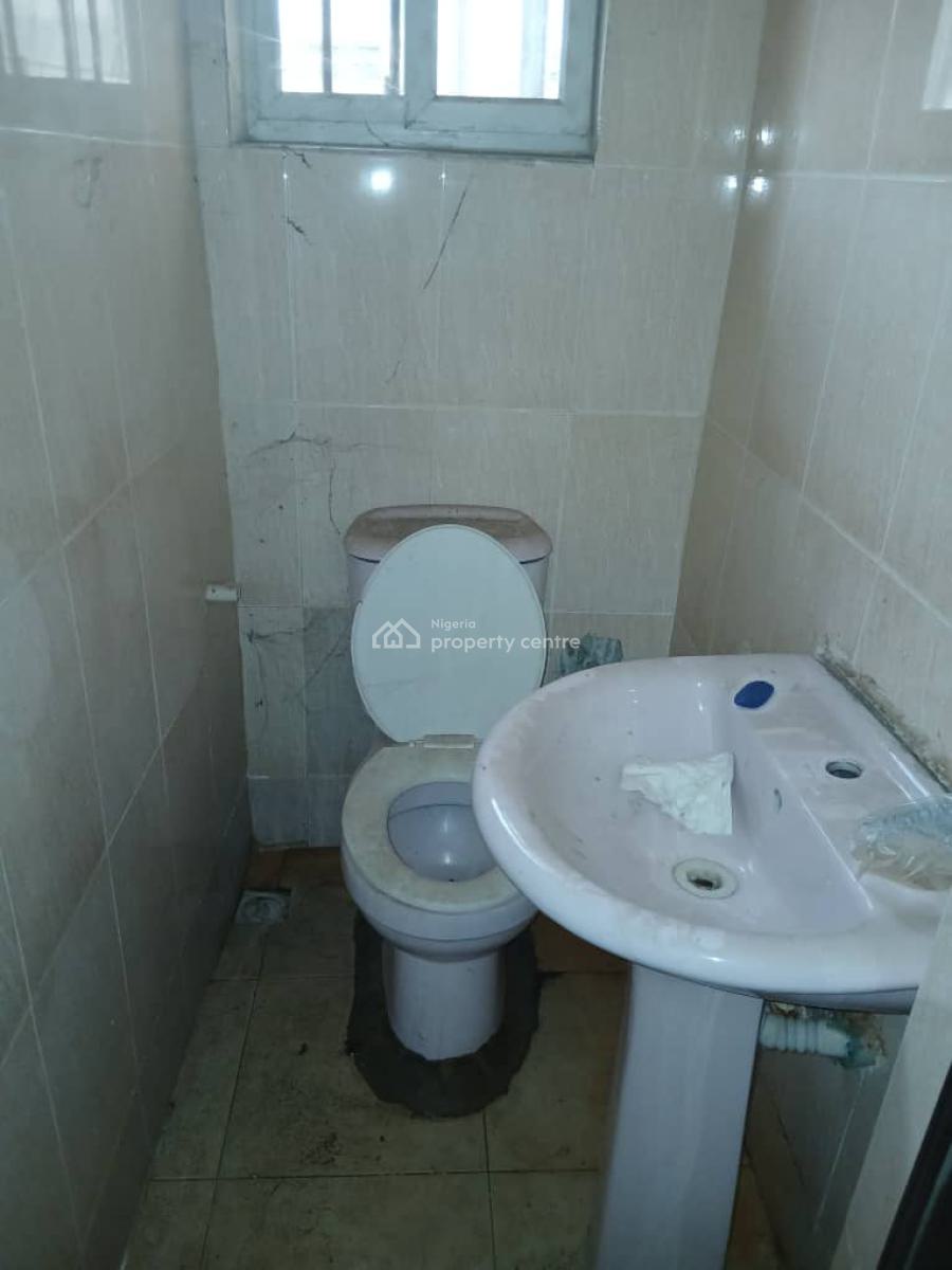 2 Bedroom Up and Downstairs Available, Ajah, Lagos, Flat / Apartment for Rent