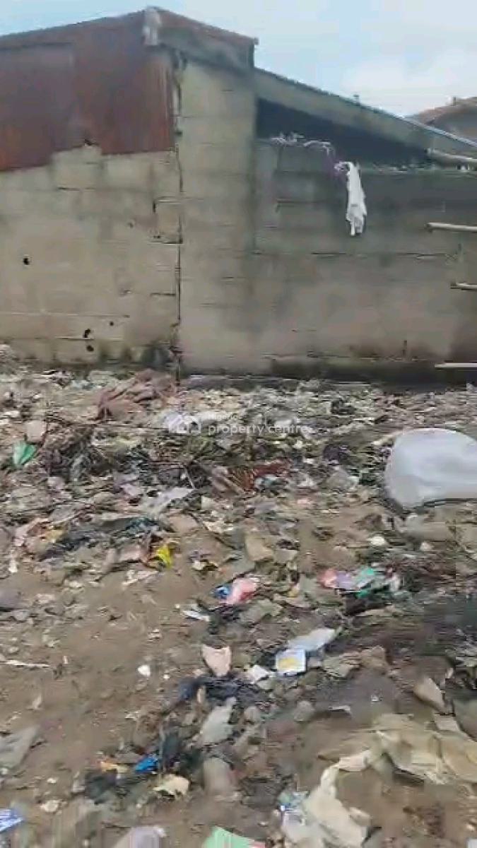 308 Square Meter Land, Makoko, Yaba, Lagos, Mixed-use Land for Sale