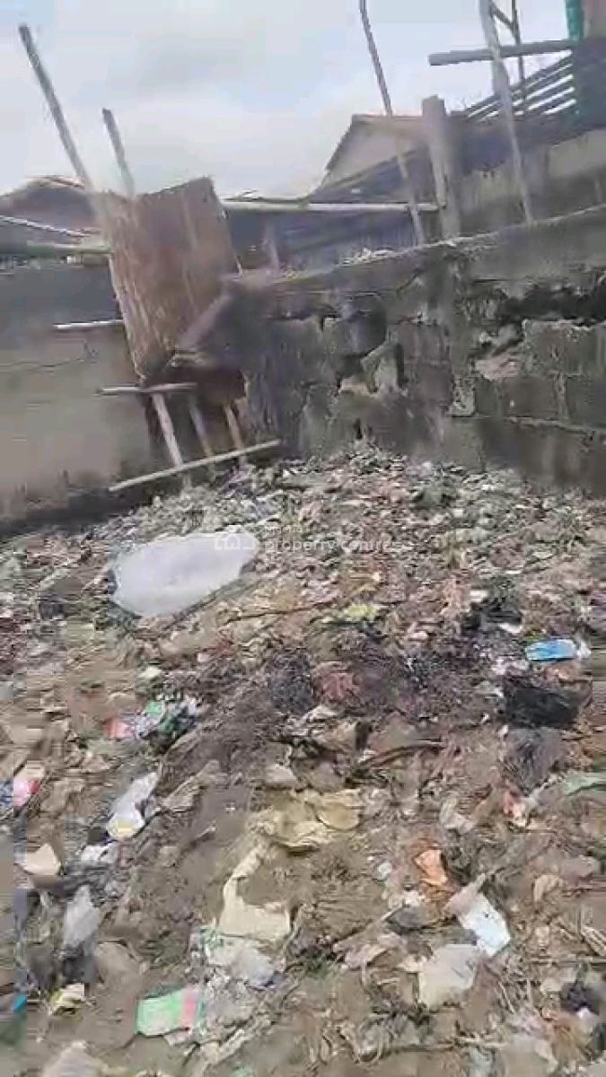 308 Square Meter Land, Makoko, Yaba, Lagos, Mixed-use Land for Sale