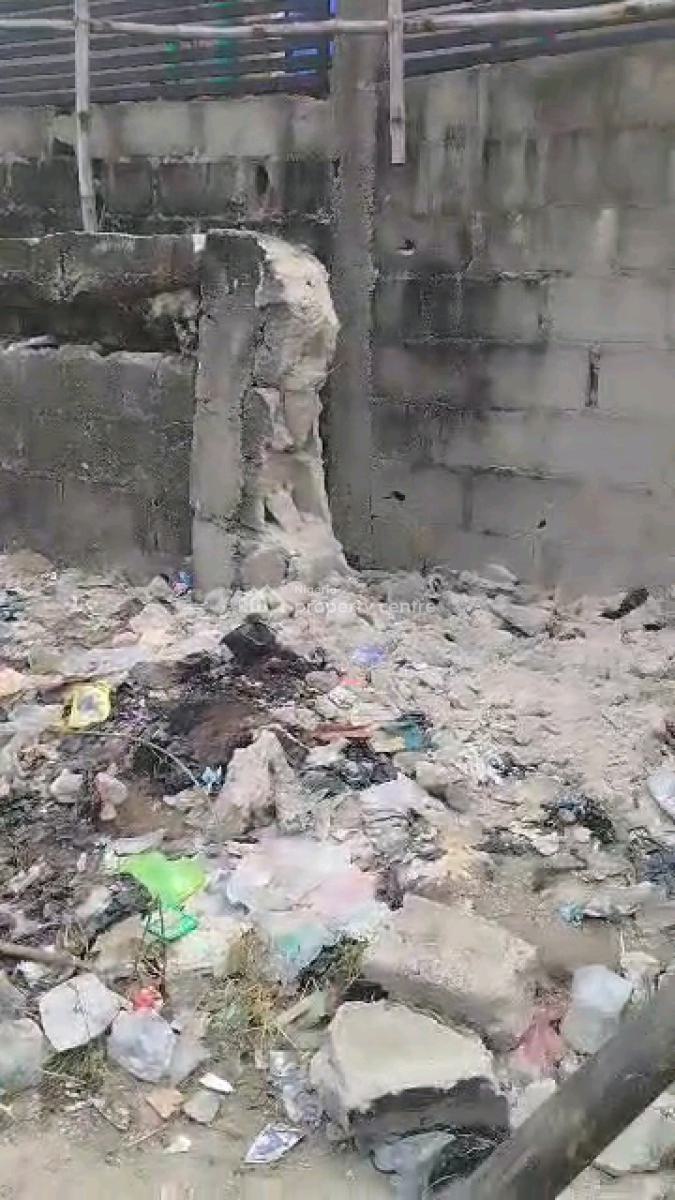 308 Square Meter Land, Makoko, Yaba, Lagos, Mixed-use Land for Sale