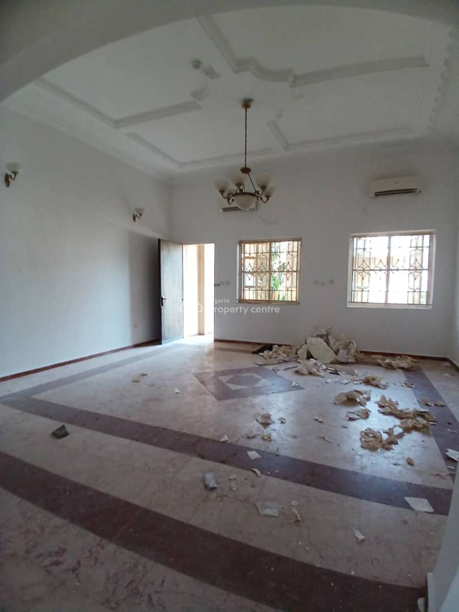 Serviced 3 Bedroom Apartment with a Bq, Maitama District, Abuja, Flat / Apartment for Rent