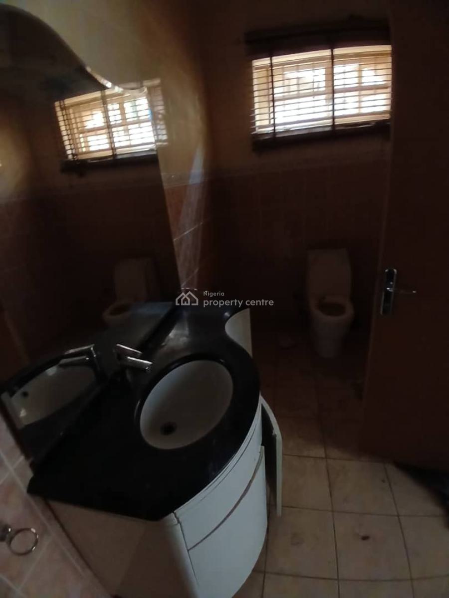 Serviced 3 Bedroom Apartment with a Bq, Maitama District, Abuja, Flat / Apartment for Rent