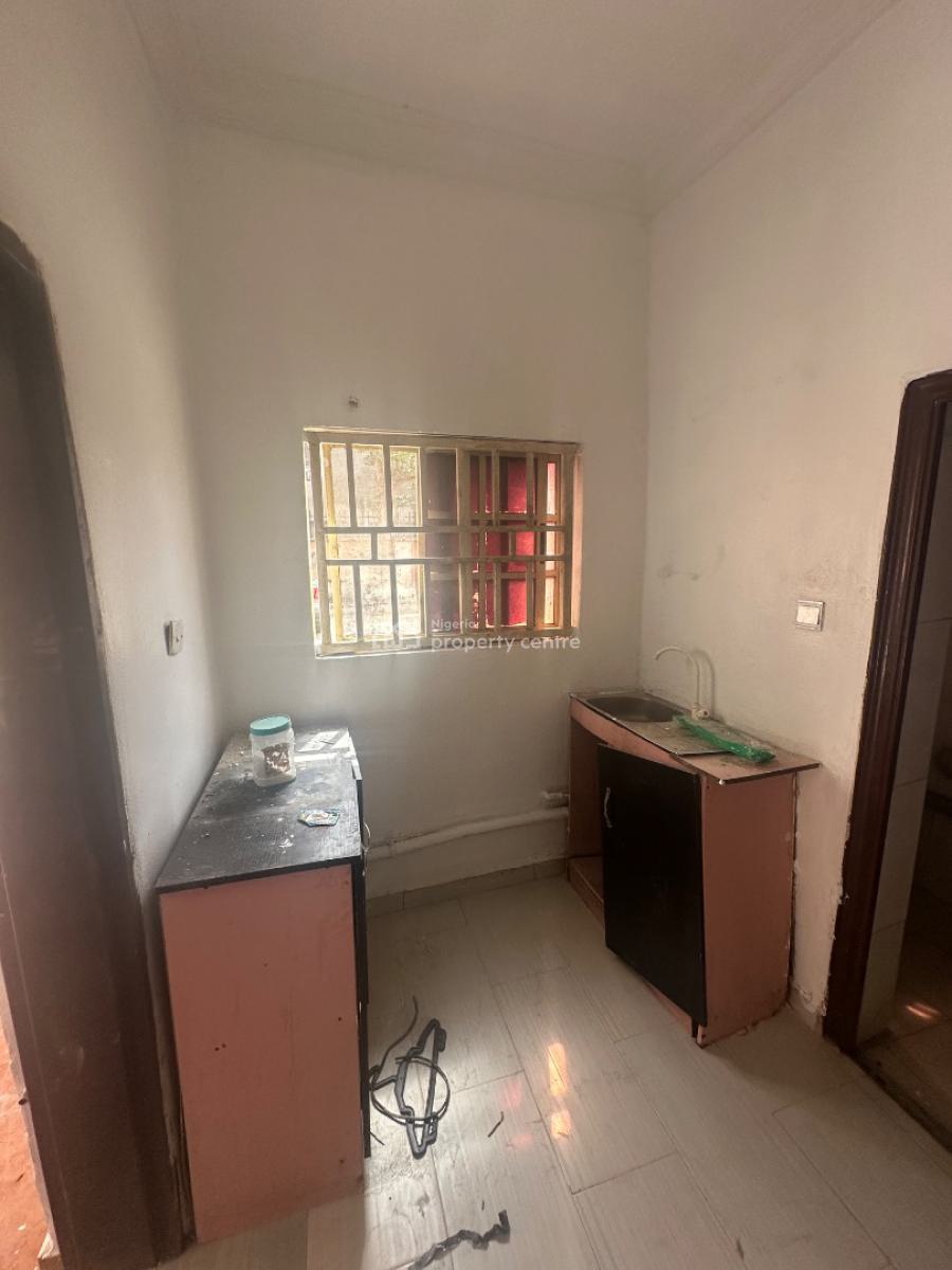 a Standard One Bedroom Apartment in a Good Location, 3rd Avenue Gwarinpa, Gwarinpa, Abuja, Mini Flat (room and Parlour) for Rent