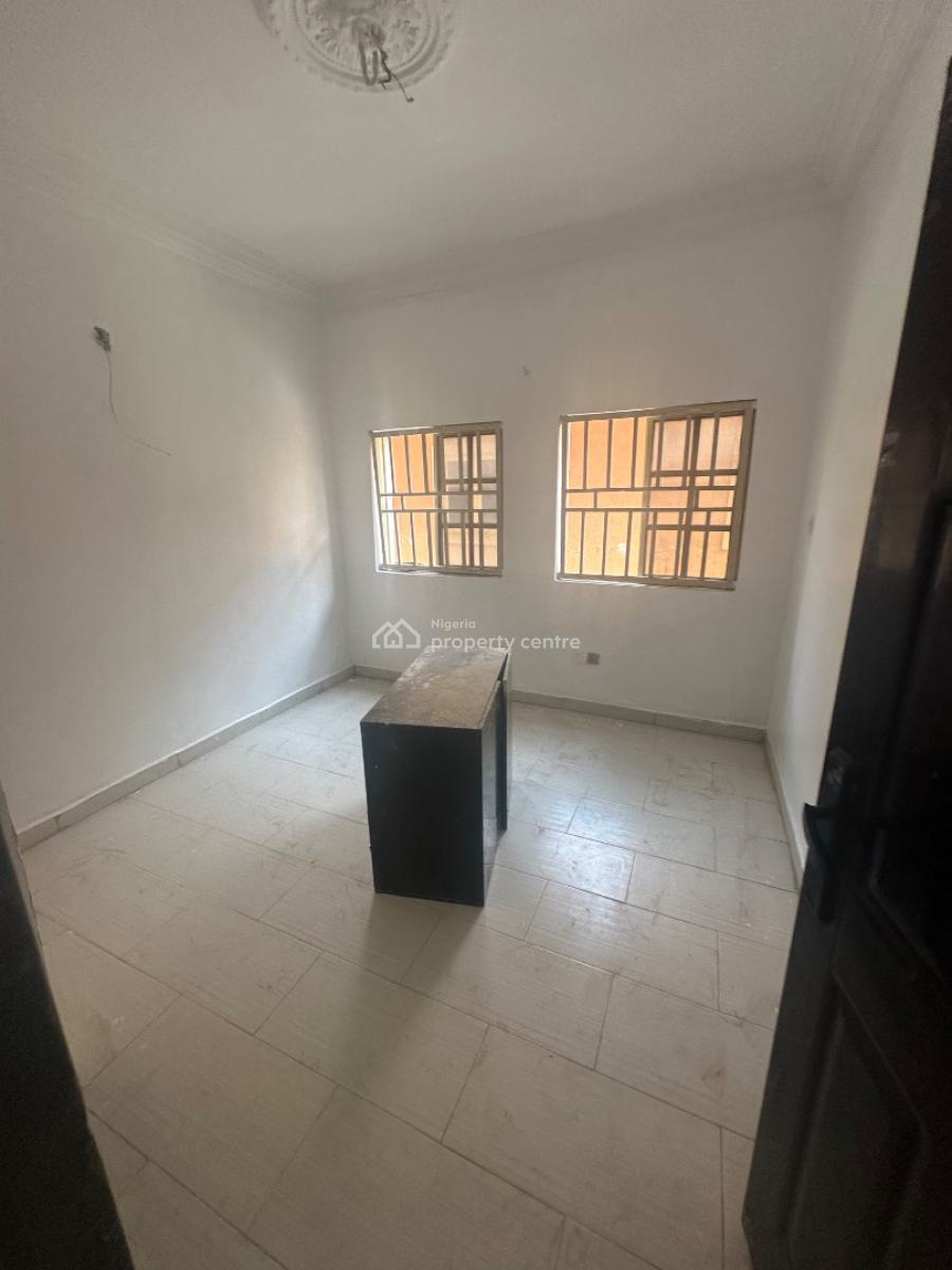 a Standard One Bedroom Apartment in a Good Location, 3rd Avenue Gwarinpa, Gwarinpa, Abuja, Mini Flat (room and Parlour) for Rent