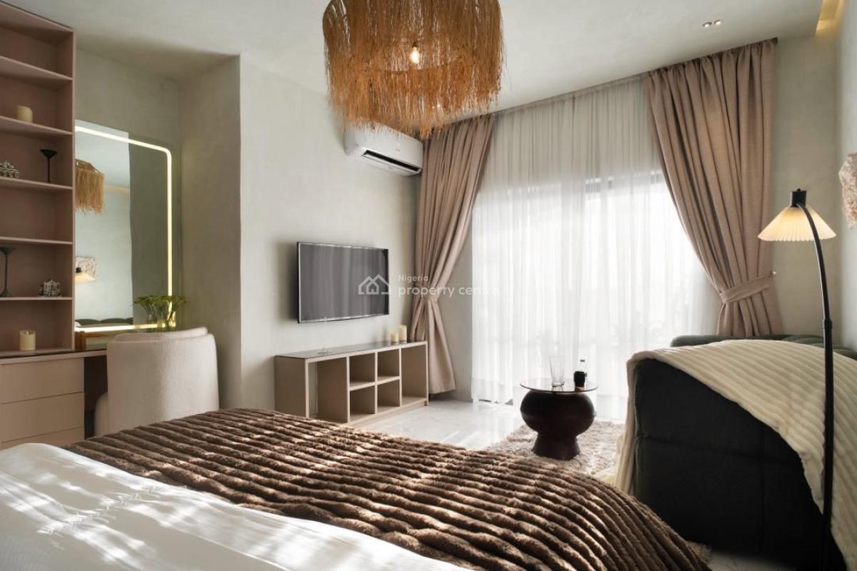 Brand New 3 Bedroom Penthouse, Lekki Phase 1, Lekki, Lagos, Flat / Apartment Short Let