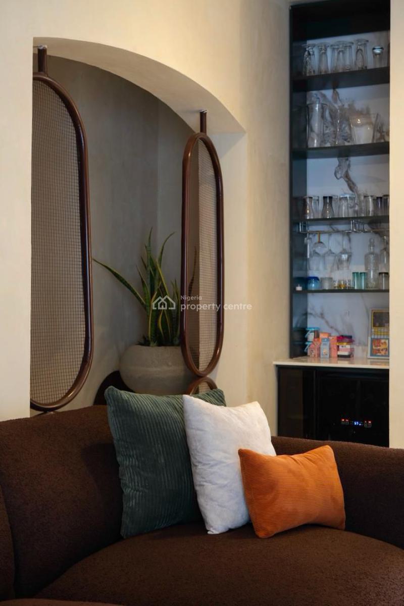 Brand New 3 Bedroom Penthouse, Lekki Phase 1, Lekki, Lagos, Flat / Apartment Short Let