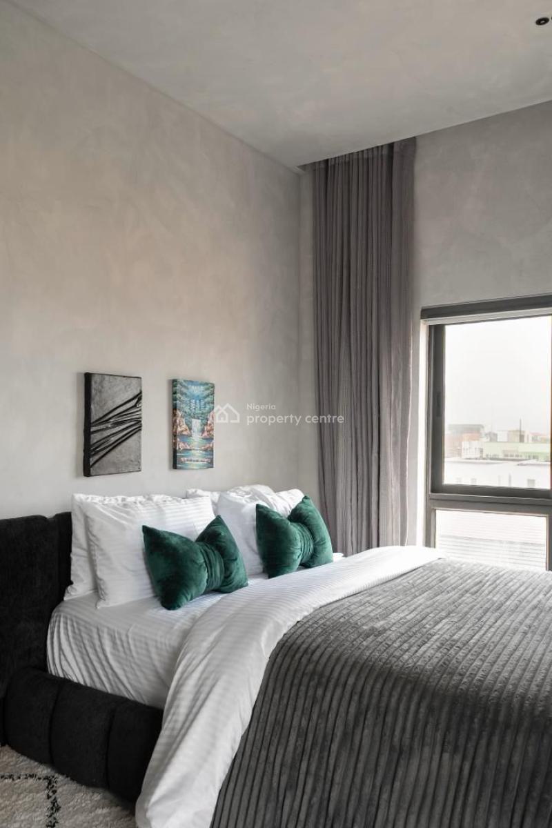 Brand New 3 Bedroom Penthouse, Lekki Phase 1, Lekki, Lagos, Flat / Apartment Short Let