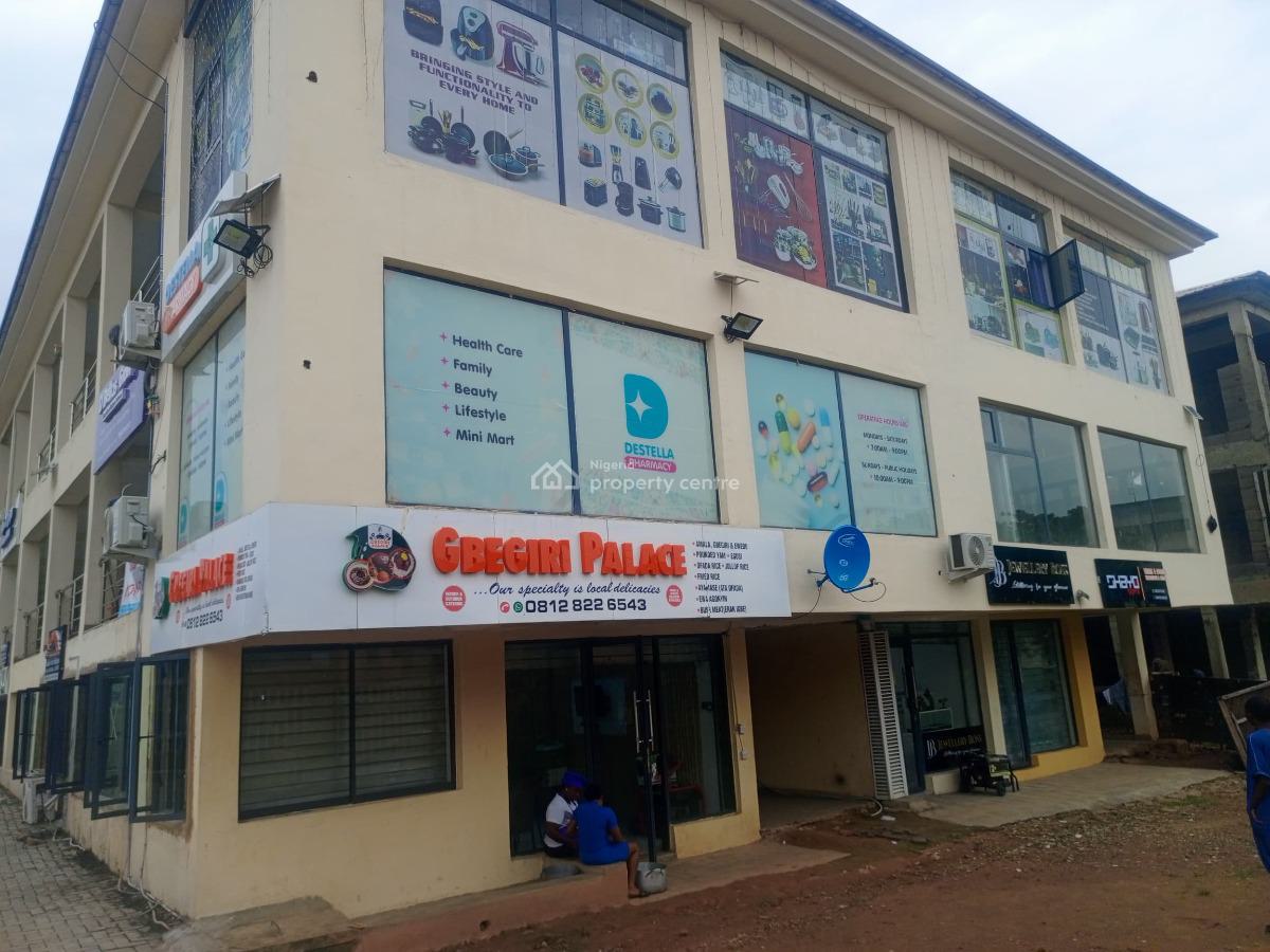 Office Space at Alade Shopping Mall, Alade, Allen, Ikeja, Lagos, Plaza / Complex / Mall for Rent