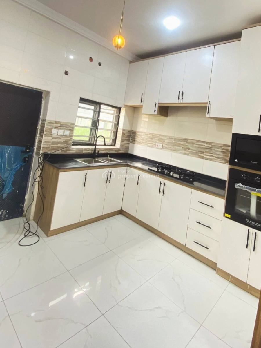 4 Bedroom Semi Detached Duplex, Gold Town Estate, Rumuodomaya, Port Harcourt, Rivers, Semi-detached Duplex for Sale