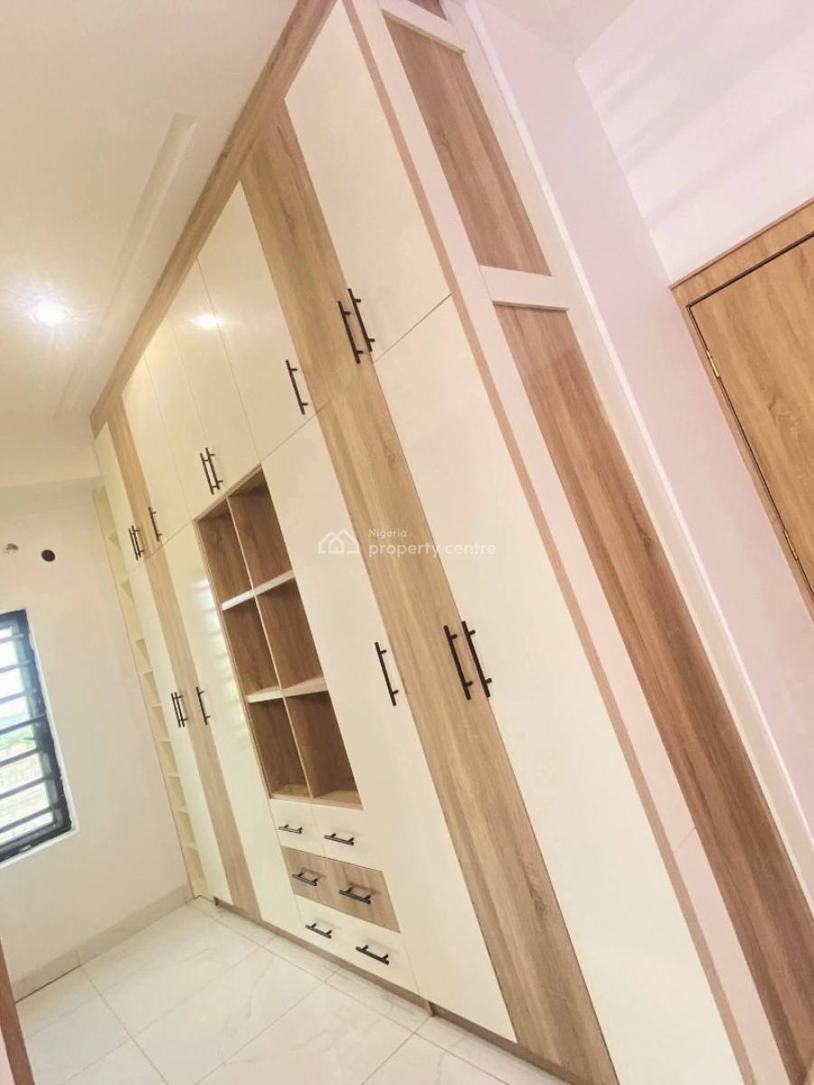 4 Bedroom Semi Detached Duplex, Gold Town Estate, Rumuodomaya, Port Harcourt, Rivers, Semi-detached Duplex for Sale