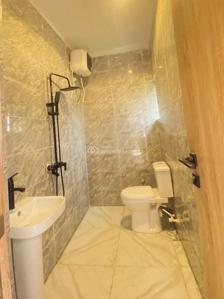 4 Bedroom Semi Detached Duplex, Gold Town Estate, Rumuodomaya, Port Harcourt, Rivers, Semi-detached Duplex for Sale