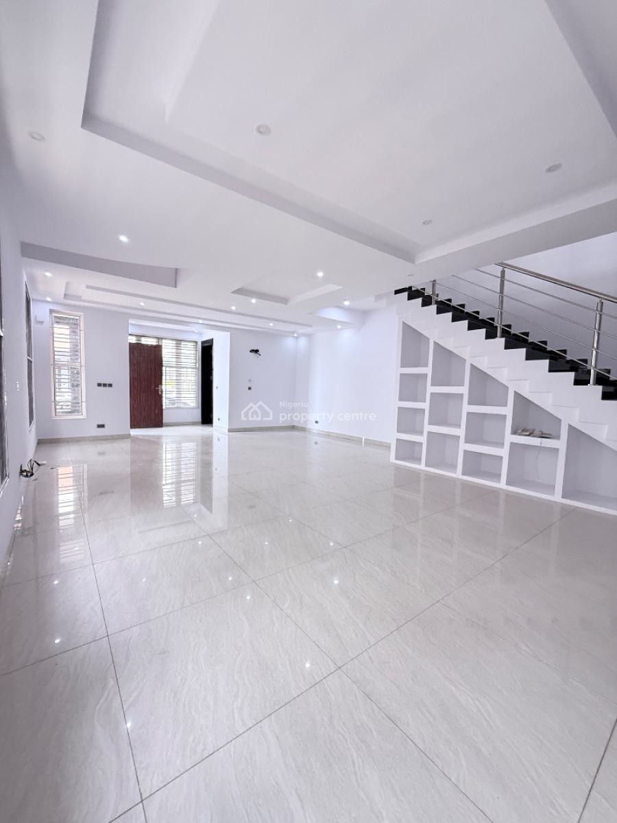 5-bedroom Semi-detached Duplex with Bq, Osapa, Lekki, Lagos, Semi-detached Duplex for Sale