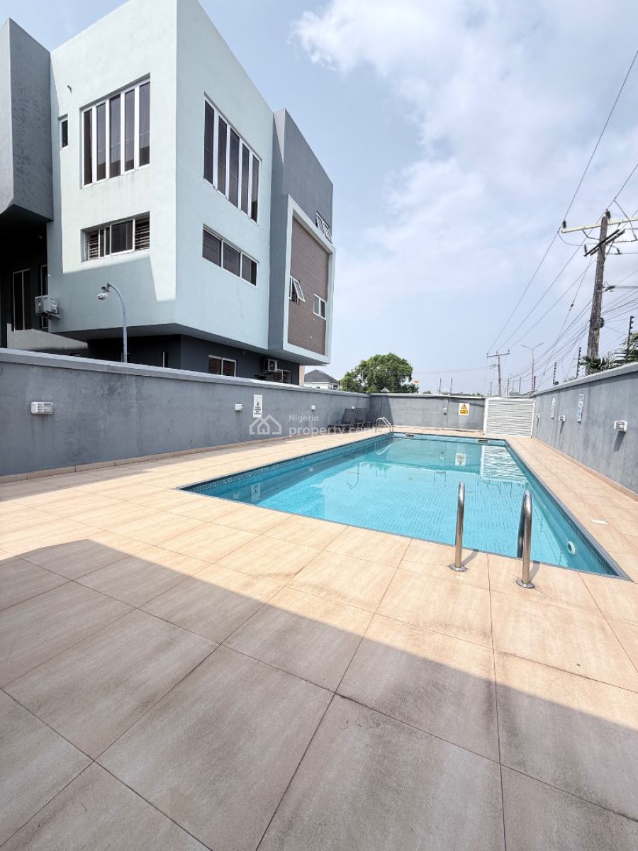 5-bedroom Semi-detached Duplex with Bq, Osapa, Lekki, Lagos, Semi-detached Duplex for Sale