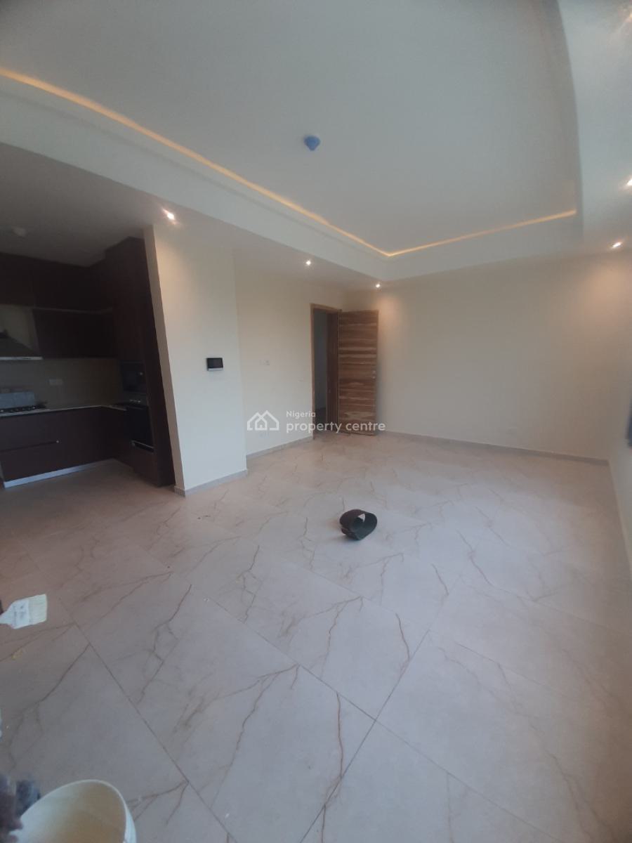 Newly Built and Serviced with 24/7 Power Supply 1 Bedroom En-suite Fla, Victoria Island (vi), Lagos, Mini Flat (room and Parlour) for Rent