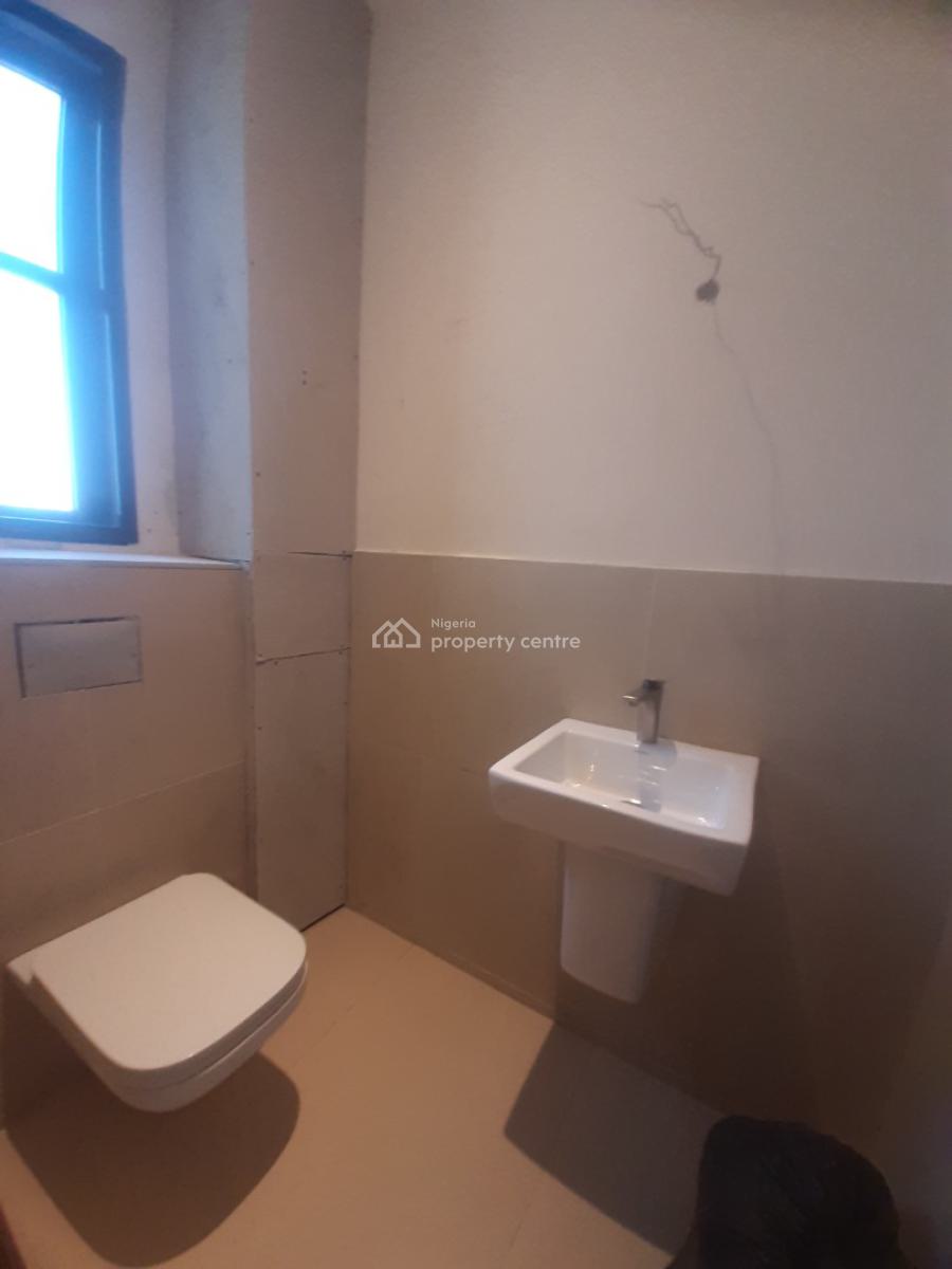 Newly Built and Serviced with 24/7 Power Supply 1 Bedroom En-suite Fla, Victoria Island (vi), Lagos, Mini Flat (room and Parlour) for Rent