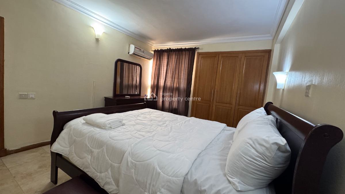 a Timeless 2-bed with Pool,  Ikoyi Club Rd., Ikoyi Club Road, Ikoyi, Lagos, Flat / Apartment Short Let
