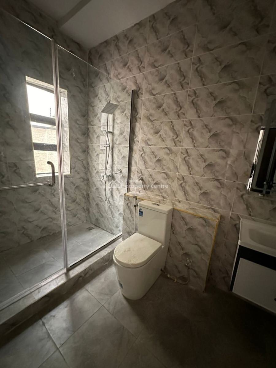 Luxurious and Spacious 3 Bedroom Apartment,pool, Tarred Road, Good Access Road, Katampe Extension, Katampe, Abuja, Flat / Apartment for Sale