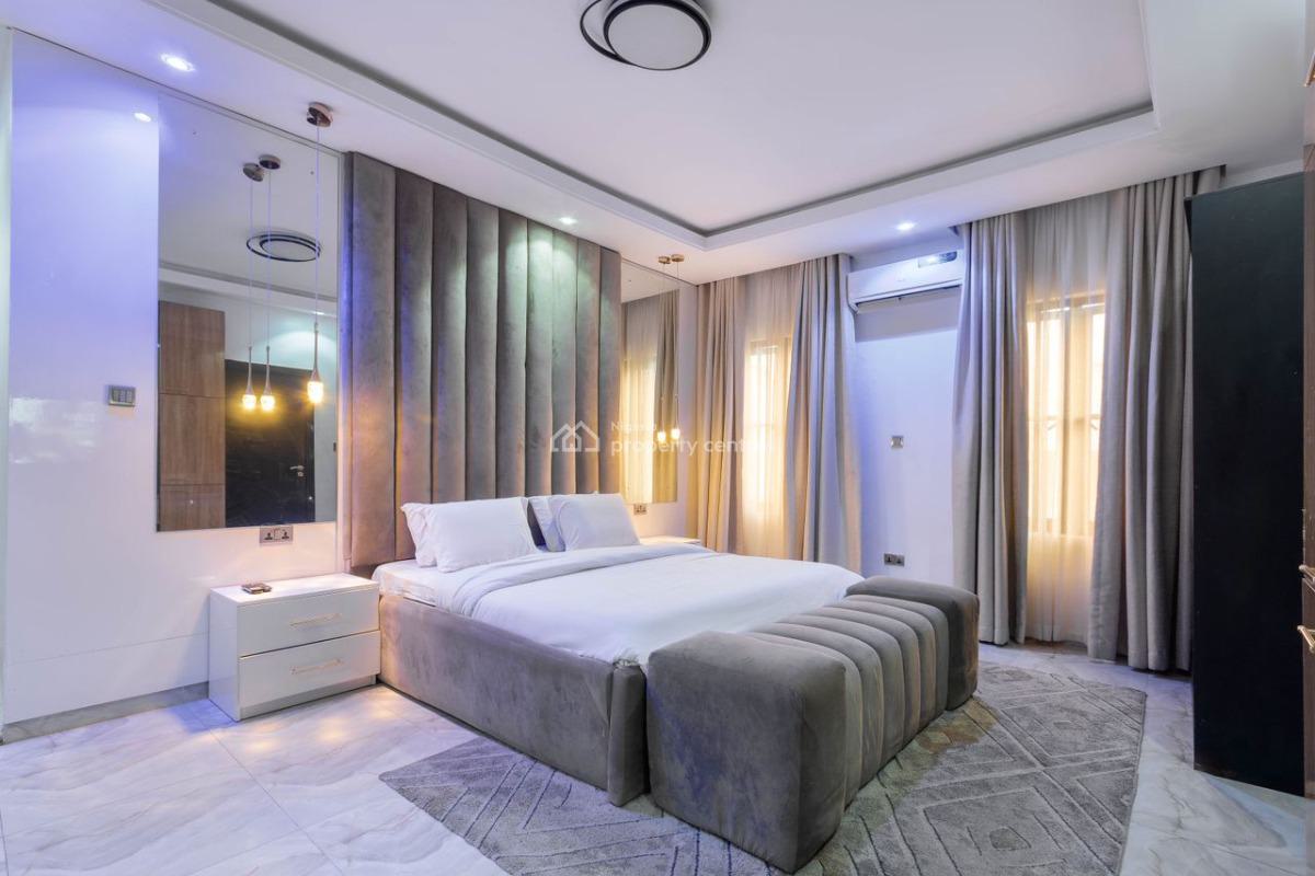 Fantastic 3-bedroom Maisonette, Phase 1,, Lekki, Lagos, House Short Let