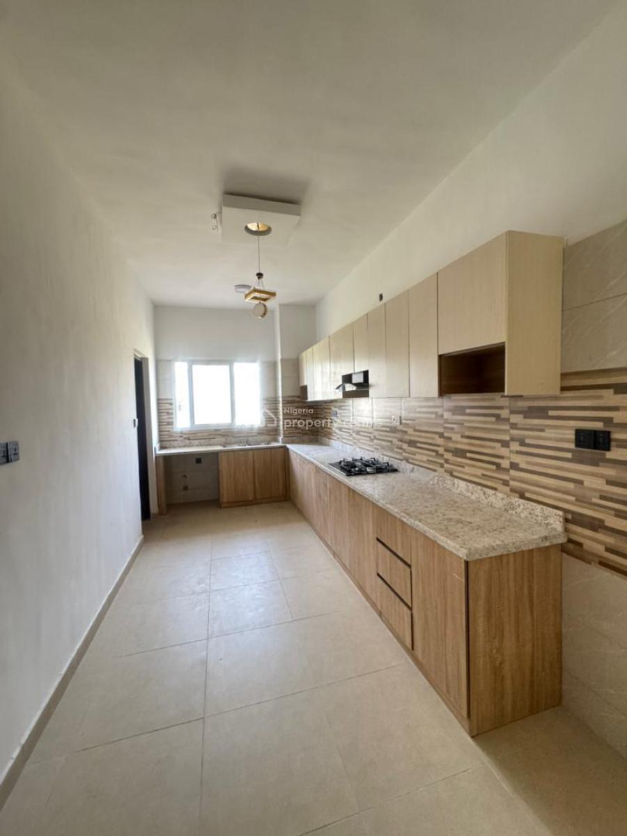 Brand New 3 Bedroom Apartment, Ajah, Lagos, Flat / Apartment for Rent