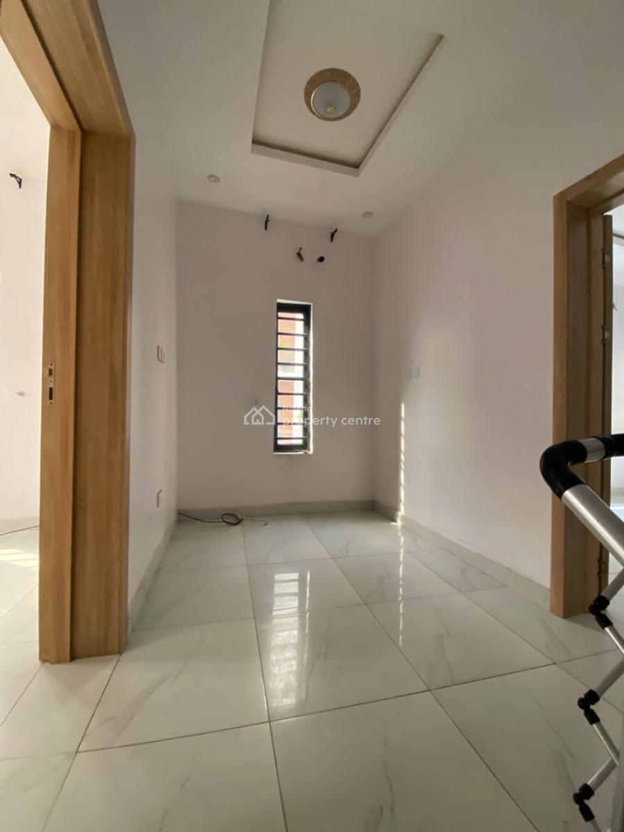 Lovely 2 Bedrooms Terraced Duplex, Orchid Road, Lekki Phase 2, Lekki, Lagos, Terraced Duplex for Rent