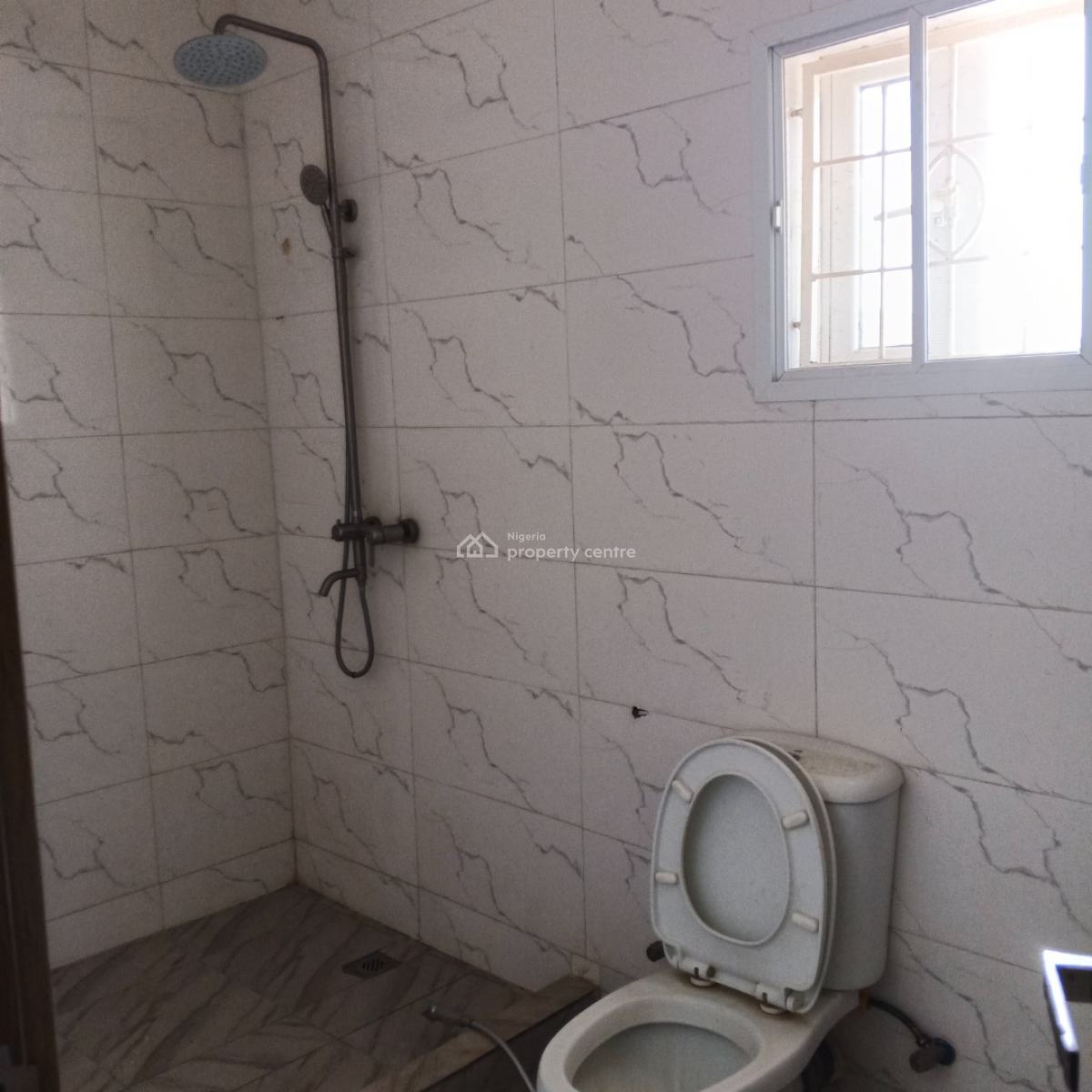 Luxury 4 Bedroom, Lugbe District, Abuja, Terraced Duplex for Sale