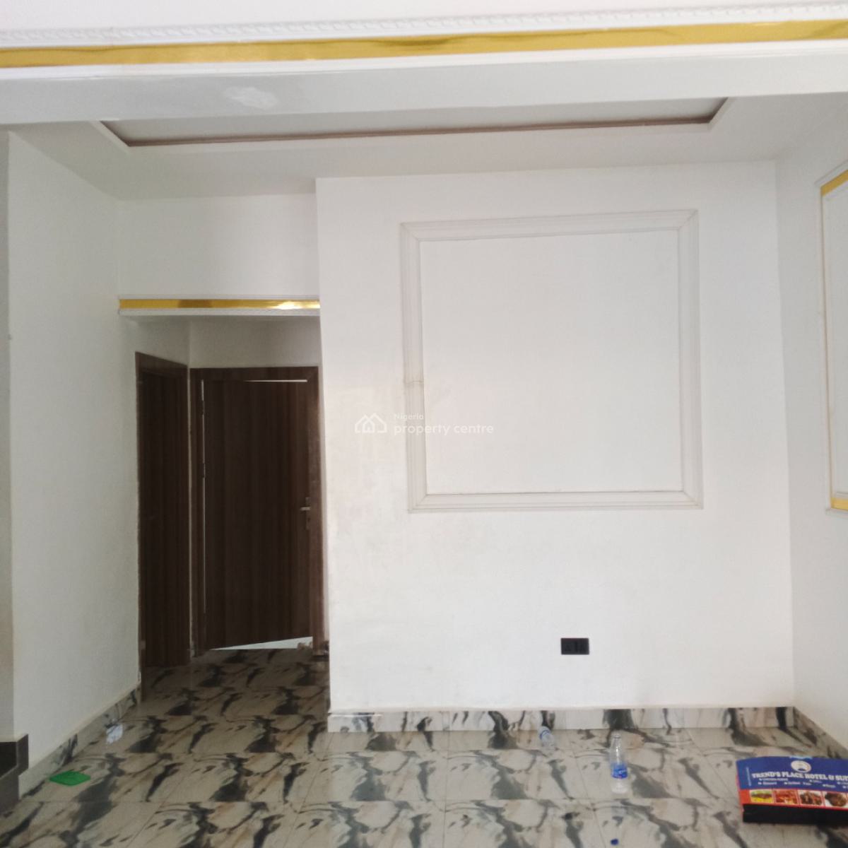 Luxury 4 Bedroom, Lugbe District, Abuja, Terraced Duplex for Sale