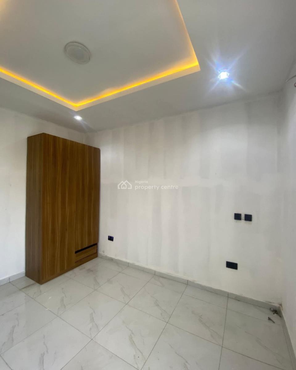 Spacious 2-bedroom Apartment, Ikate Elegushi, Lekki, Lagos, Flat / Apartment for Sale